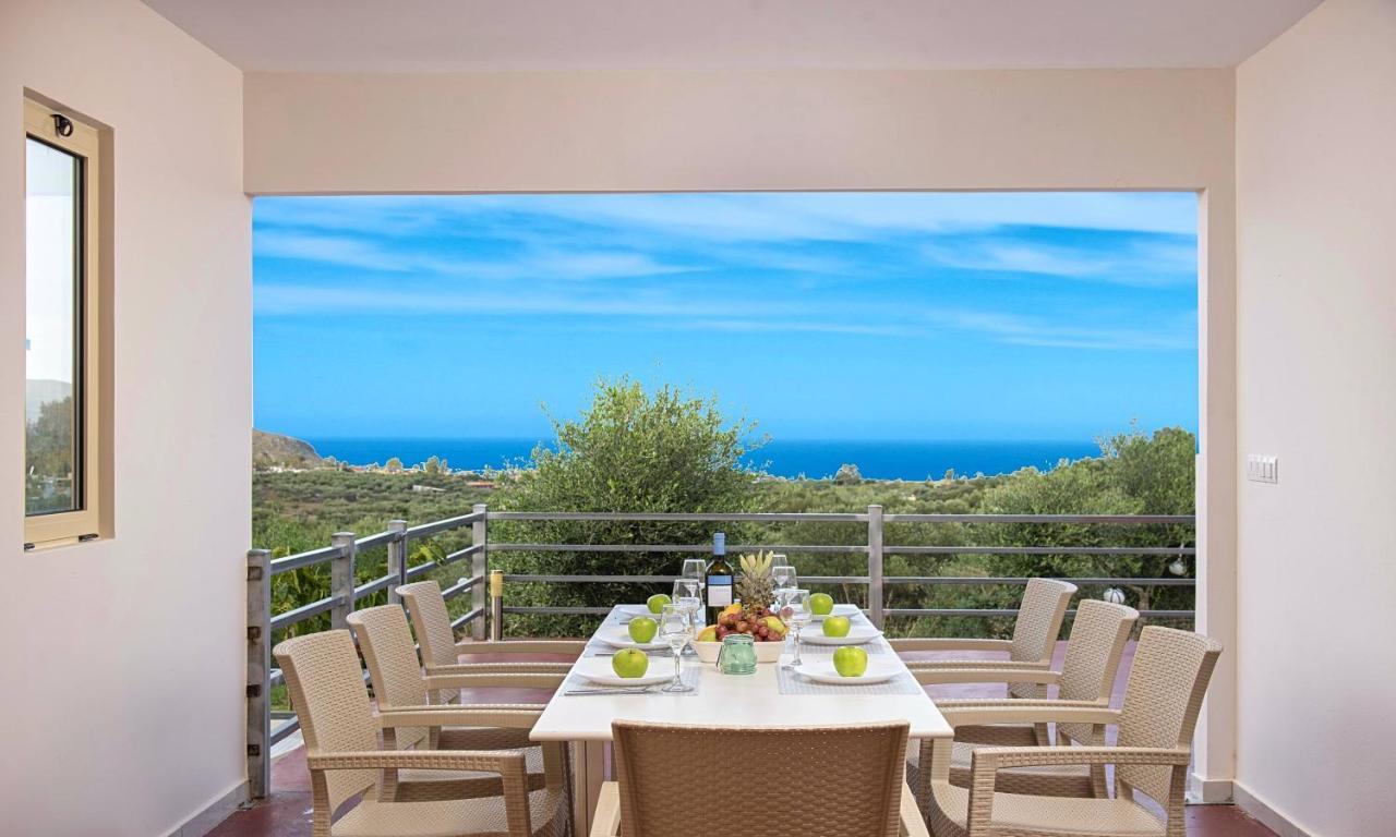 Aqua Blue Villas With Heated Pool Mathés Kültér fotó